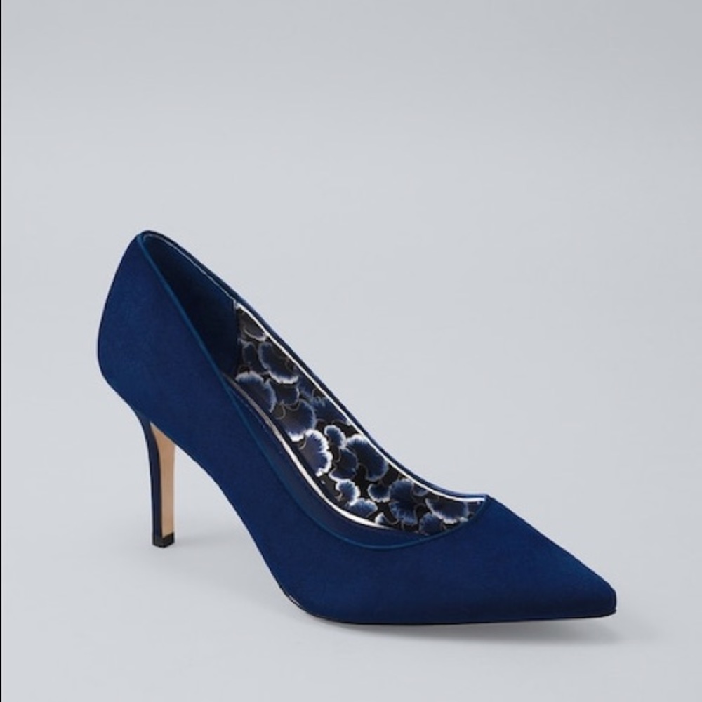 Velvet Pumps